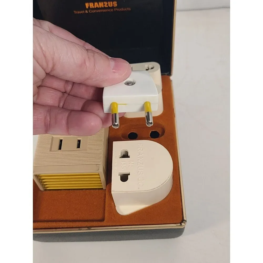 Franzus CA-1600 Watt Extra Power Travel Converter Kit